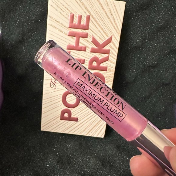 Too Faced Pop The Cork Makeup Set - Picture 11 of 15